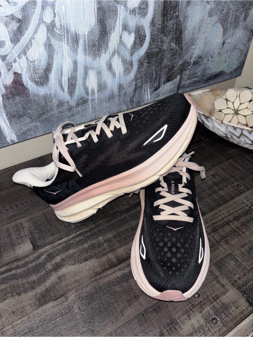 Hoka Clifton 9 running shoes WOMENS SZ 7.5 - Picture 7 of 14